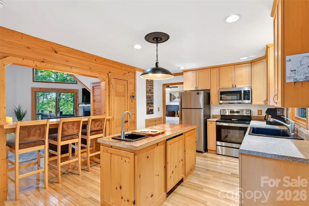 1506 Mckenzie Way S Old Fort NC 28762