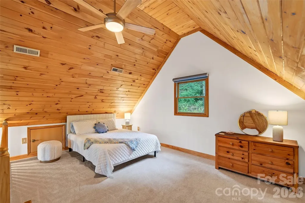 1506 Mckenzie Way S Old Fort NC 28762