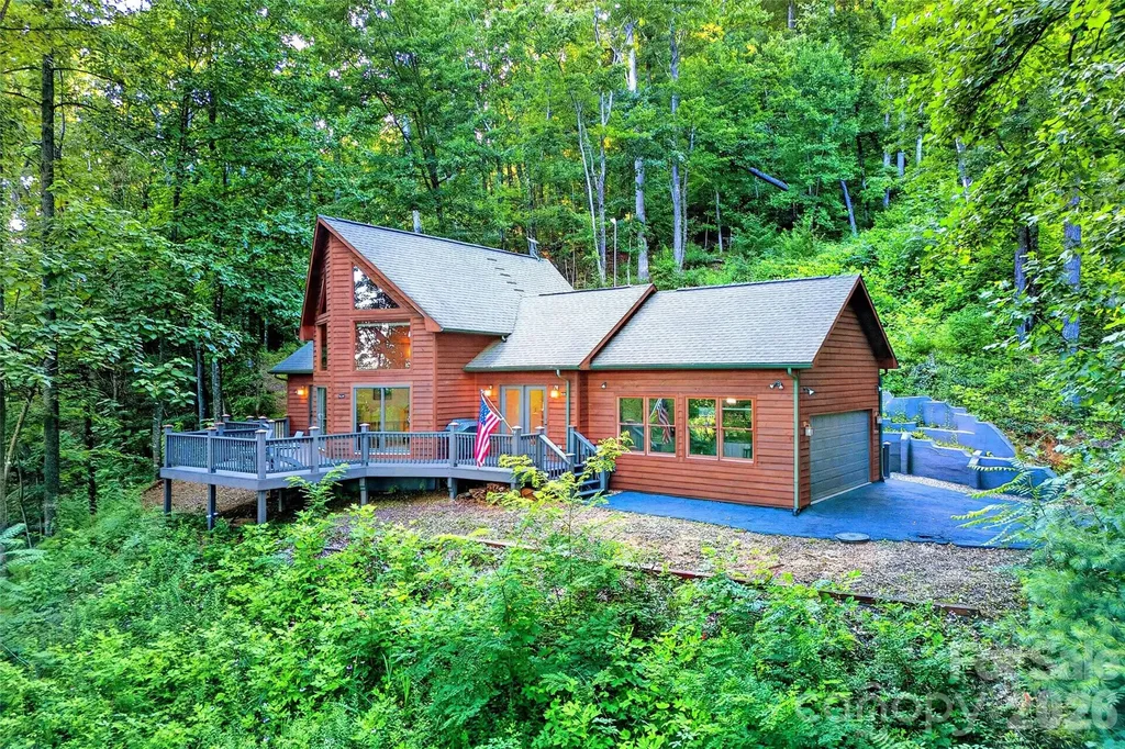 1506 Mckenzie Way S Old Fort NC 28762