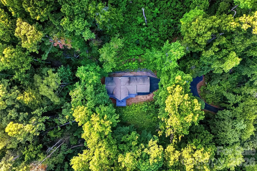 1506 Mckenzie Way S Old Fort NC 28762