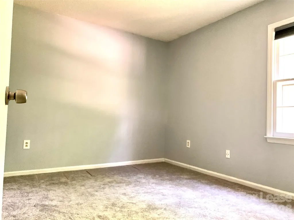 5323 Caradon Drive Charlotte NC 28227