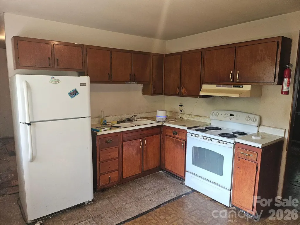 5415 Dennis Court Charlotte NC 28213