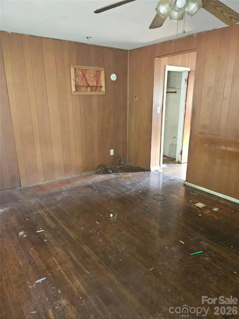 5415 Dennis Court Charlotte NC 28213