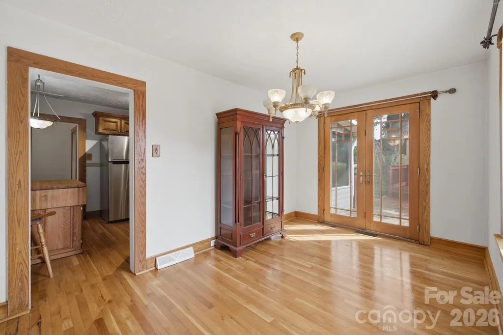 108 Patton Avenue Canton NC 28716