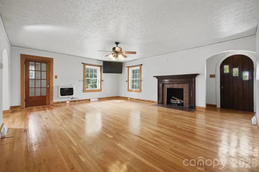 108 Patton Avenue Canton NC 28716