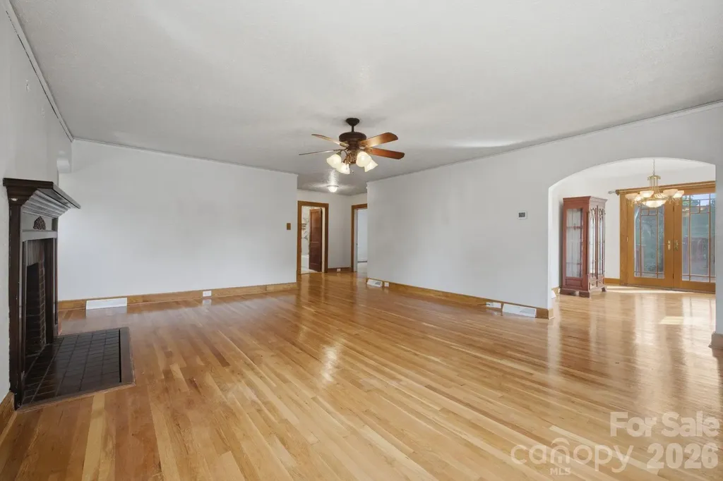 108 Patton Avenue Canton NC 28716