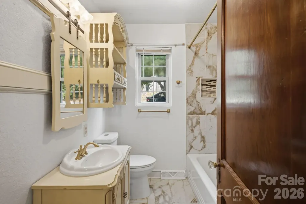 108 Patton Avenue Canton NC 28716