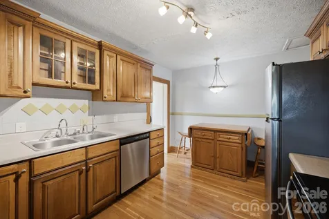 108 Patton Avenue Canton NC 28716