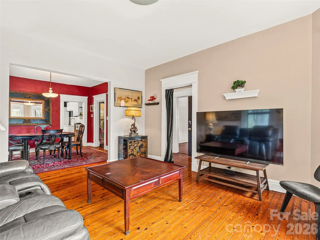 7 Montford Park Place Asheville NC 28801