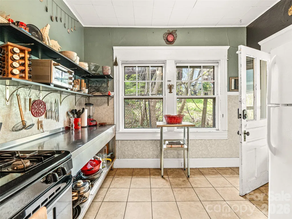 7 Montford Park Place Asheville NC 28801