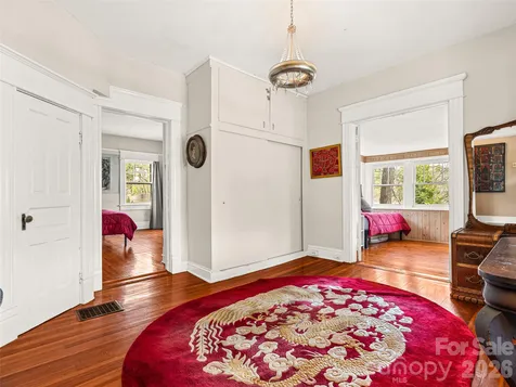 7 Montford Park Place Asheville NC 28801