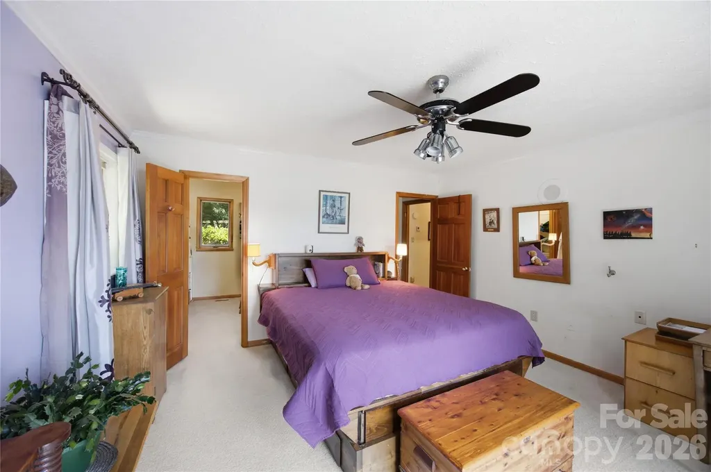 2216 Holly Lane Shelby NC 28150