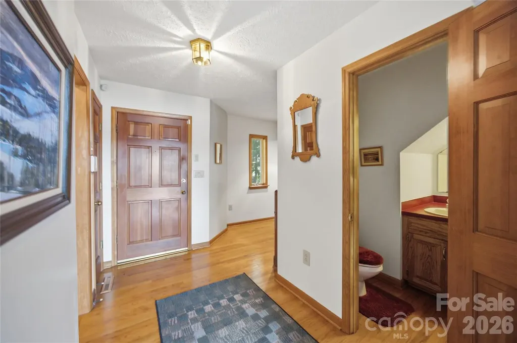 2216 Holly Lane Shelby NC 28150