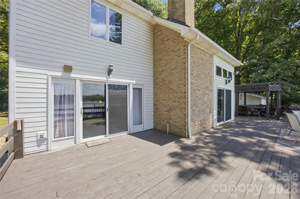 2216 Holly Lane Shelby NC 28150