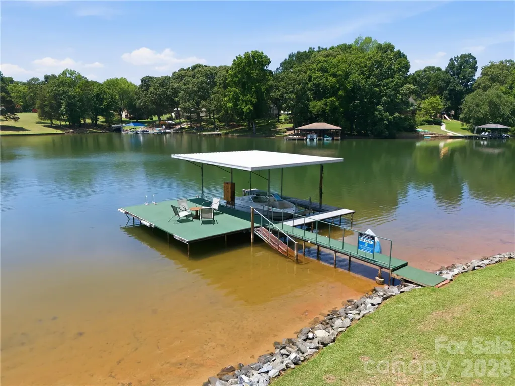 2216 Holly Lane Shelby NC 28150