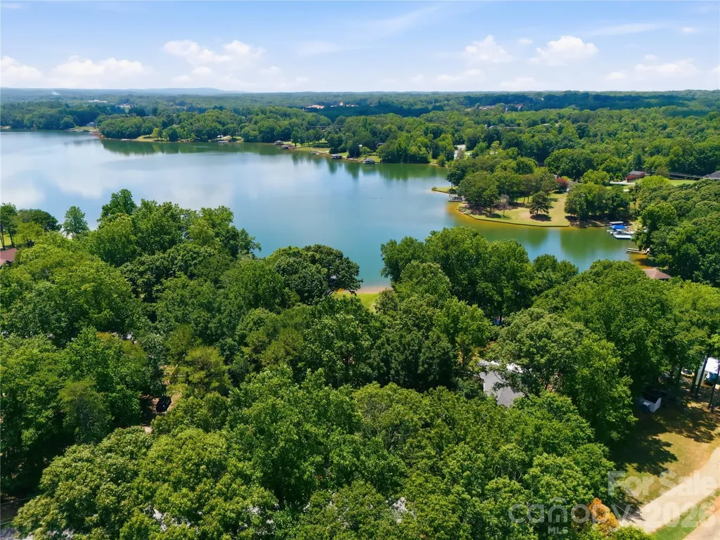2216 Holly Lane Shelby NC 28150