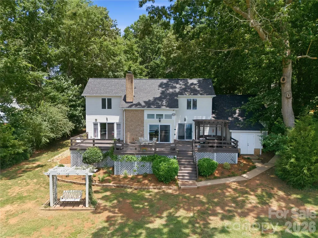 2216 Holly Lane Shelby NC 28150
