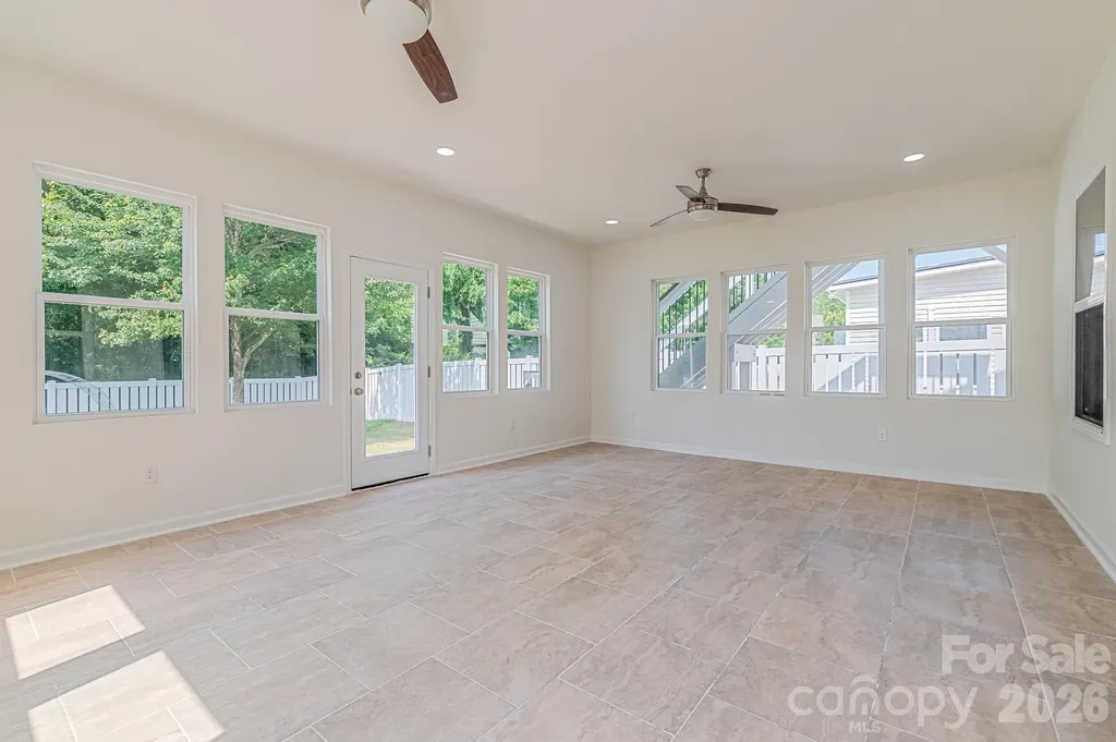 8212 Ruby Valley Road Charlotte NC 28277