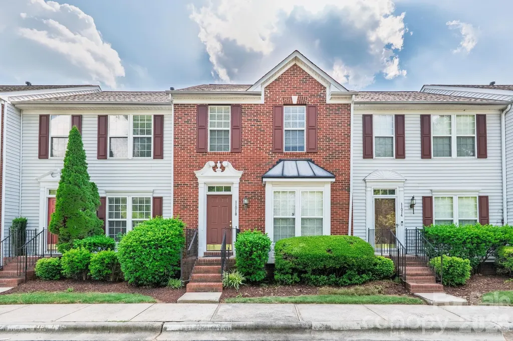 11018 Garden Oaks Lane Charlotte NC 28273