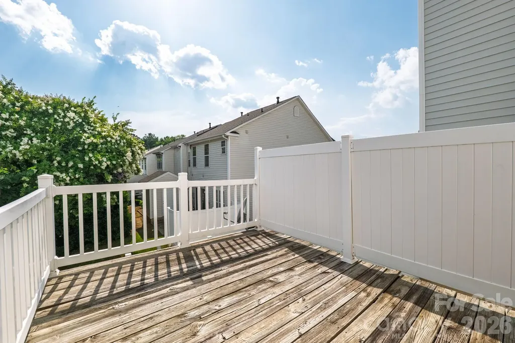 11018 Garden Oaks Lane Charlotte NC 28273