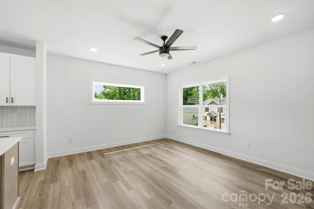210 8th Avenue Drive SE Hickory NC 28602