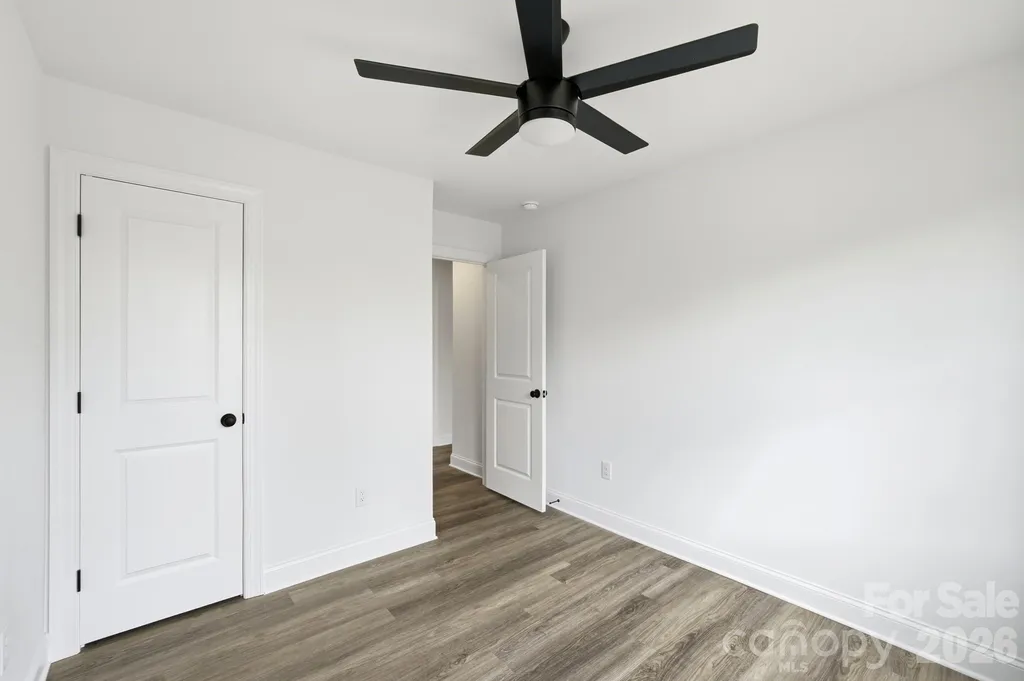 210 8th Avenue Drive SE Hickory NC 28602
