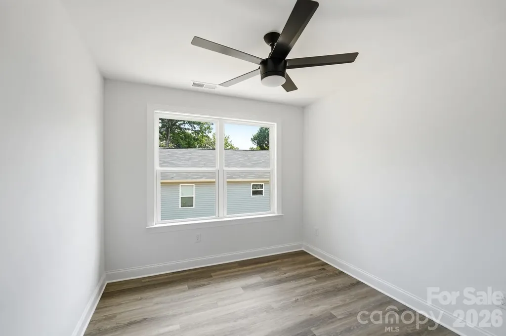 210 8th Avenue Drive SE Hickory NC 28602