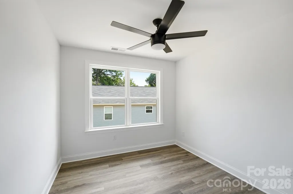 210 8th Avenue Drive SE Hickory NC 28602
