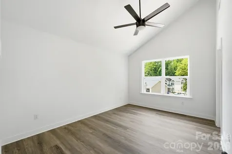 210 8th Avenue Drive SE Hickory NC 28602