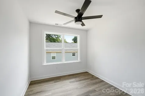 210 8th Avenue Drive SE Hickory NC 28602