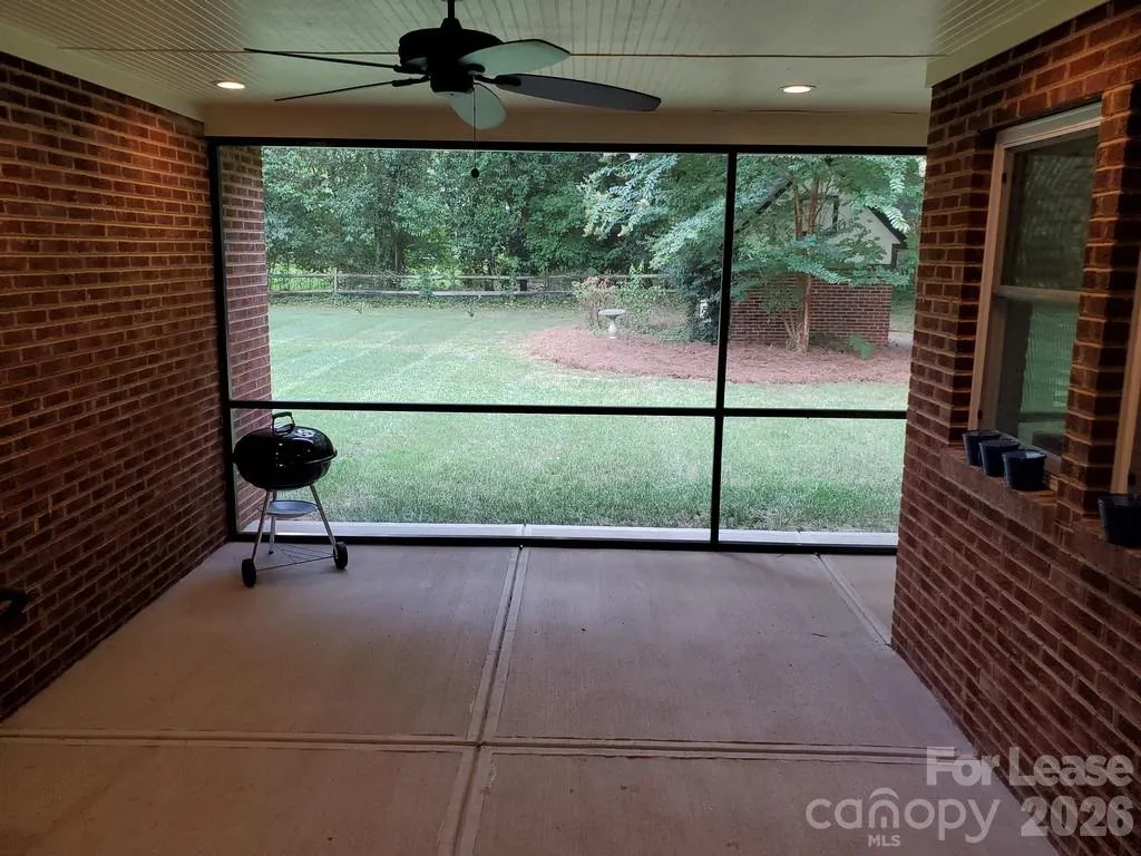 4419 Castleton Road Charlotte NC 28211