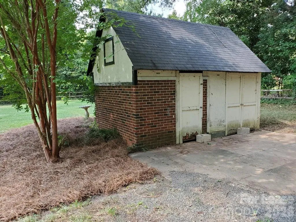 4419 Castleton Road Charlotte NC 28211