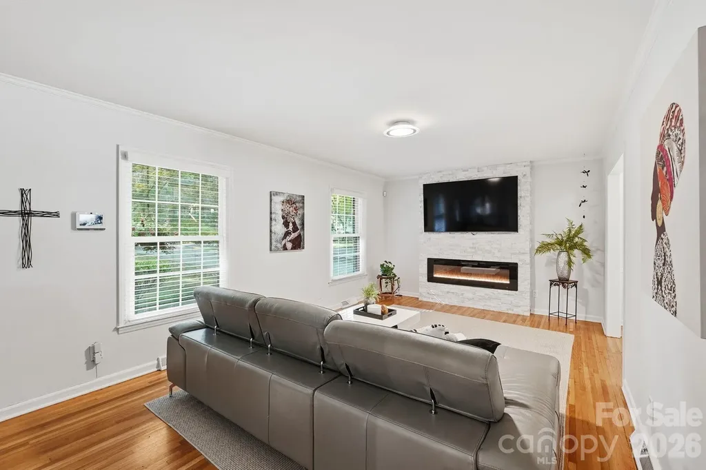 4515 Easthaven Drive Charlotte NC 28212