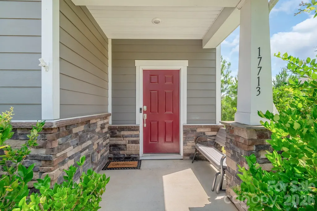 17713 Yarwill Court Charlotte NC 28278