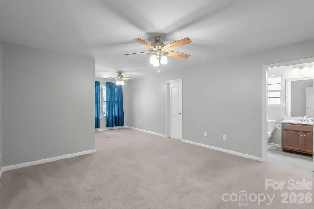 17713 Yarwill Court Charlotte NC 28278