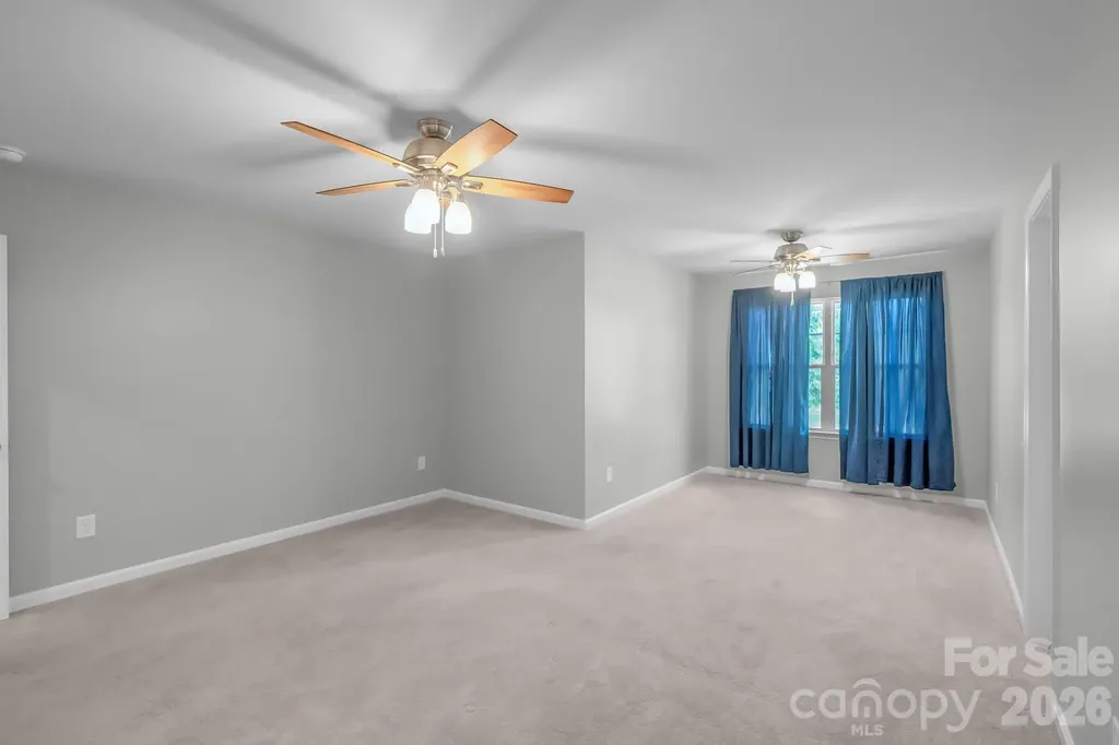 17713 Yarwill Court Charlotte NC 28278