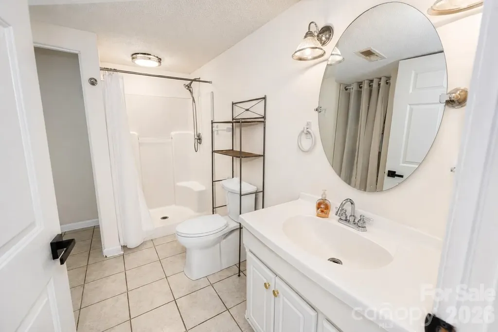 3237 Annex Street Conover NC 28613