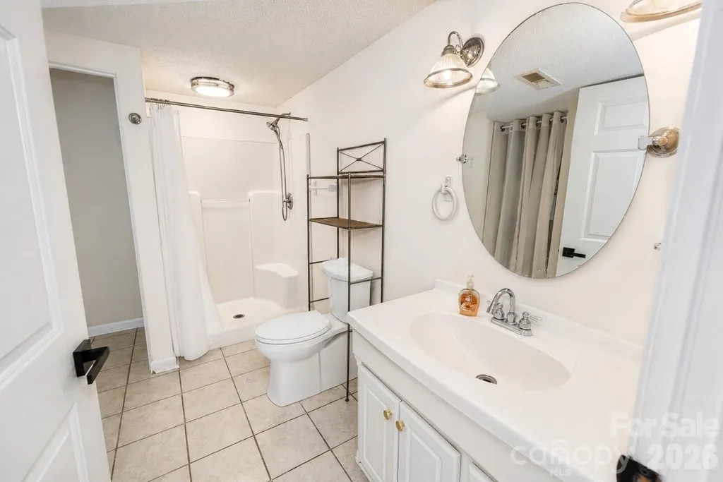 3237 Annex Street Conover NC 28613