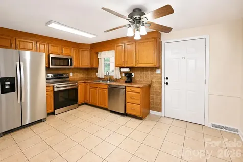 3237 Annex Street Conover NC 28613
