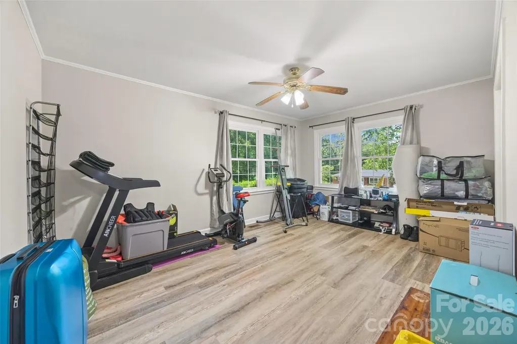 2323 Hedgewood Circle Gastonia NC 28052