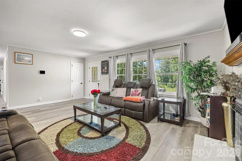 2323 Hedgewood Circle Gastonia NC 28052