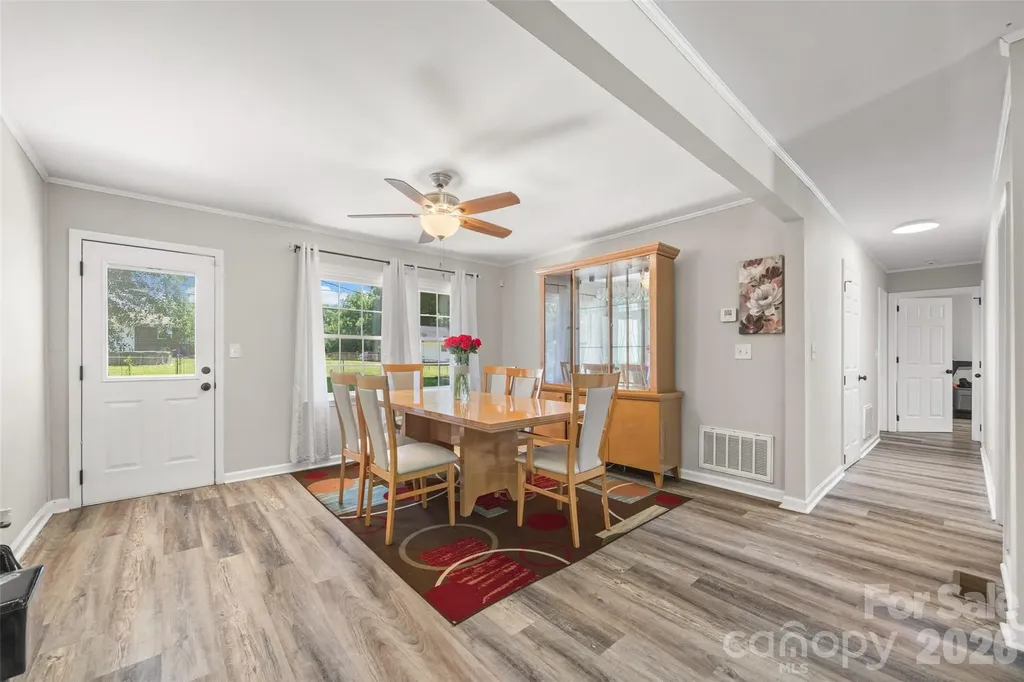 2323 Hedgewood Circle Gastonia NC 28052