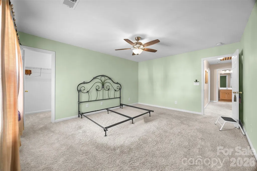 2025 Savannah Hills Drive Matthews NC 28105