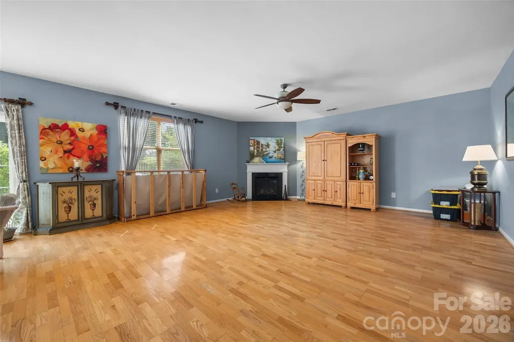 2025 Savannah Hills Drive Matthews NC 28105