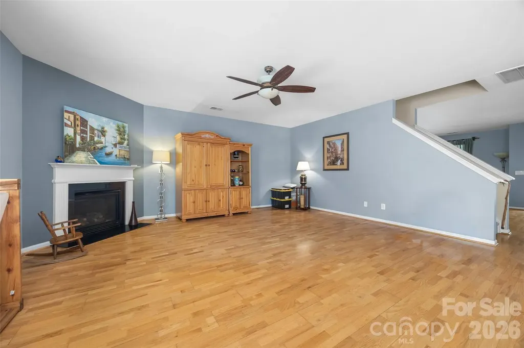 2025 Savannah Hills Drive Matthews NC 28105