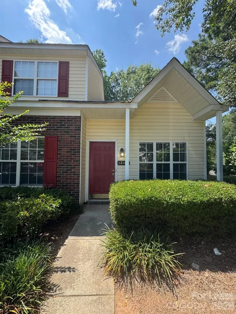 12160 Bottlebrush Place Charlotte NC 28277