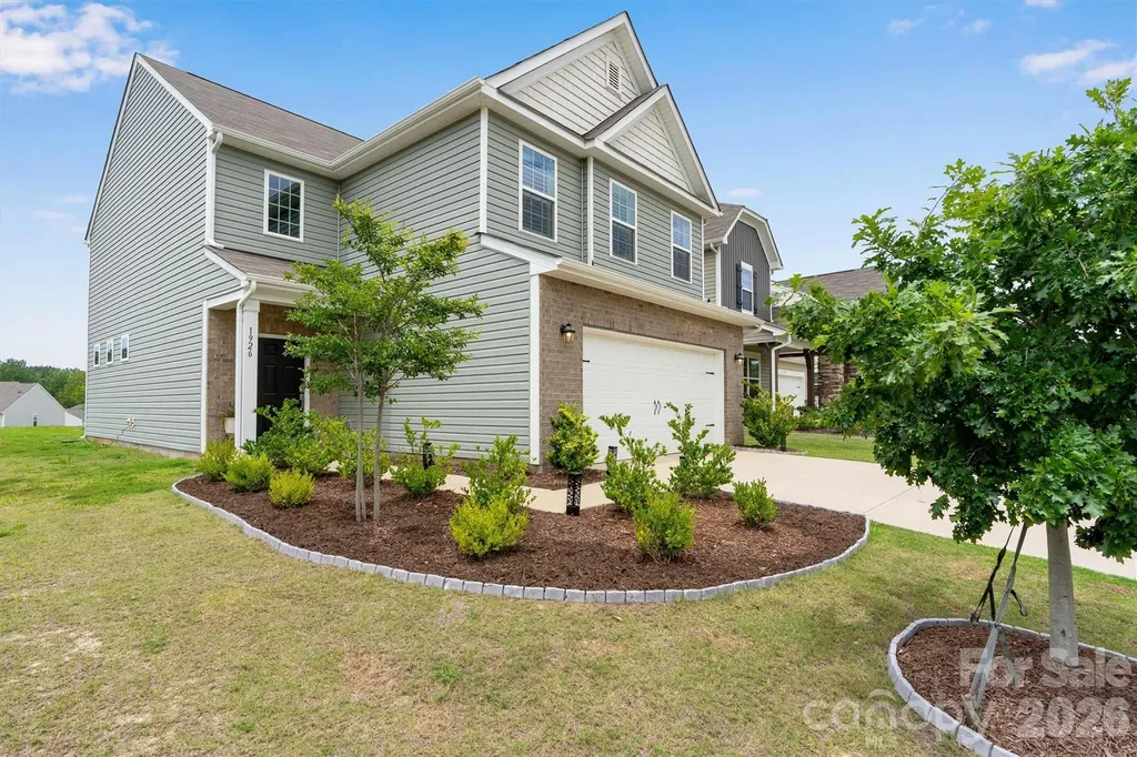 1926 Lowland Shade Court Maiden NC 28650