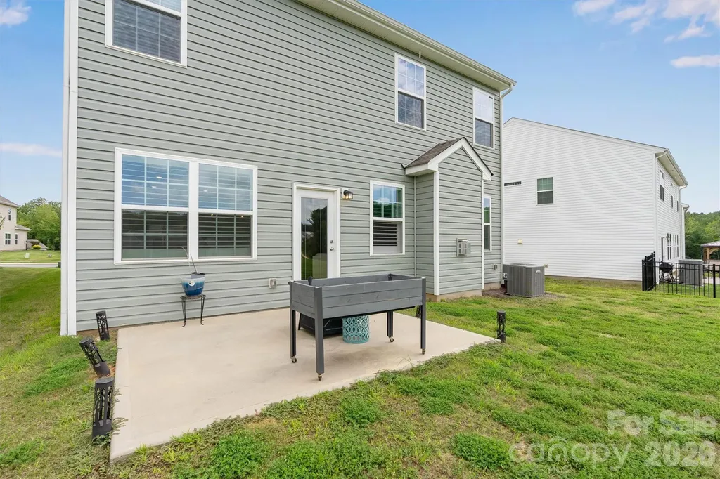 1926 Lowland Shade Court Maiden NC 28650