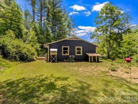 1280 Old Mine Fork Road Burnsville NC 28714