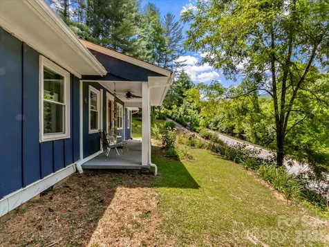 1280 Old Mine Fork Road Burnsville NC 28714